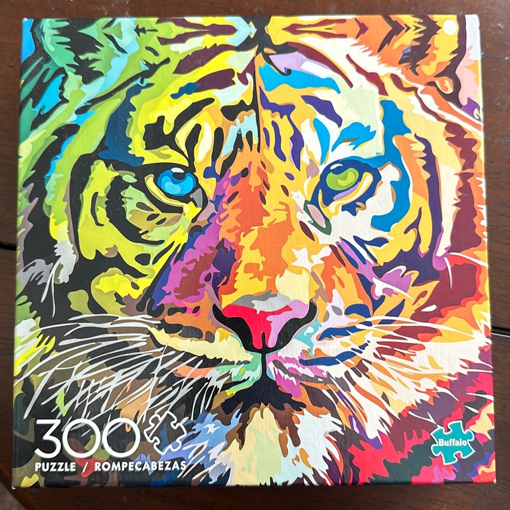 300 piece colorful tiger puzzle
